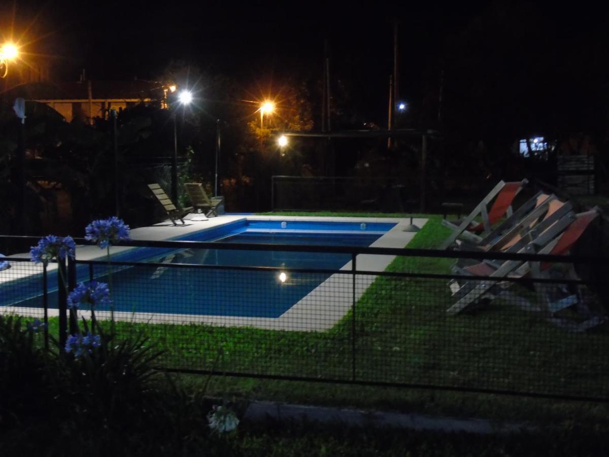 Aitue Bungalows Gualeguaychu Exterior photo